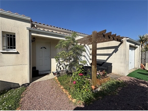 maison à la vente -   17200  ROYAN, surface 95 m2 vente maison - UBI476132768